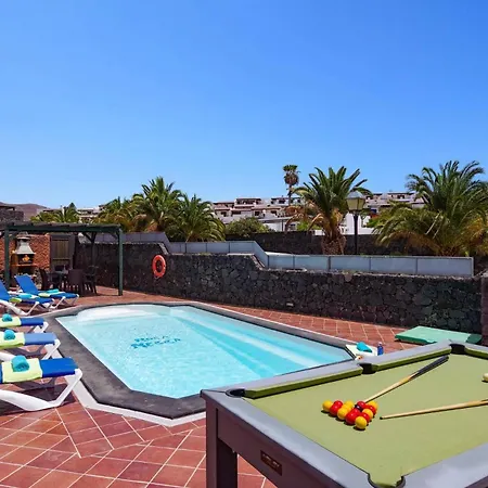 فيلة Roca Negra By *