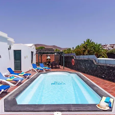 Roca Negra By Playa Blanca (Lanzarote)