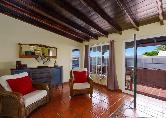 فيلة Roca Negra By